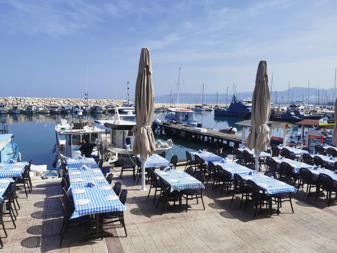 Food & Drinks 3, Y & P LATCHI HOTEL