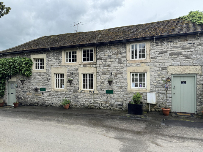 Exterior 4, Beautiful cottage - 3 Bedrooms & 3 Bathrooms, Derbyshire