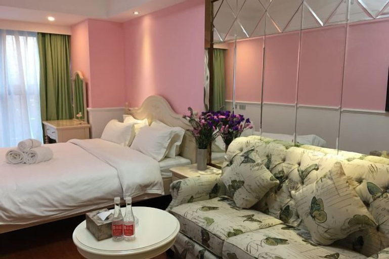 Bedroom 25