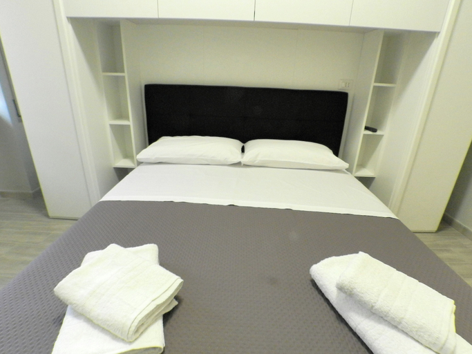 Bedroom 4, B&B - Il terrazzo da Gregorio, Rome