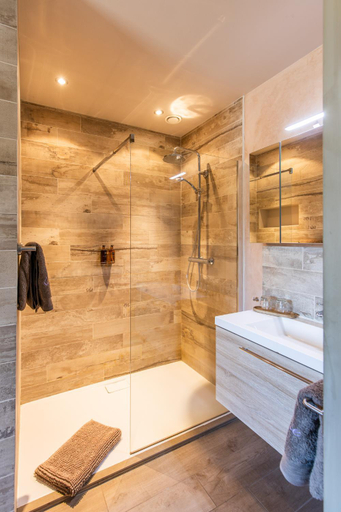 Bathroom, Lavendine Pure Guesthouse vakantiewoningen, Limburg