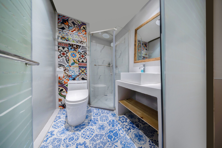 Bathroom 5, Chengdu Sonderia Hostel&Bar-Lazybones, Chengdu