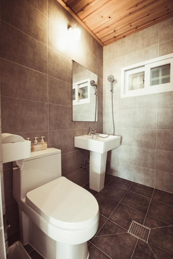 Bathroom 3, Sokcho Seohyeon Ine Pension, Sokcho