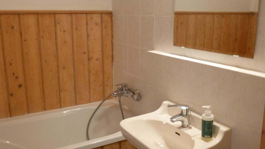 Bathroom 1, Alte Schule, Gotha