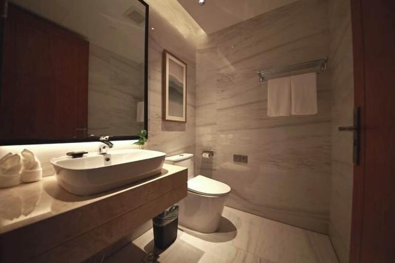 Bathroom 4, Huayun Hotel, Shangrao