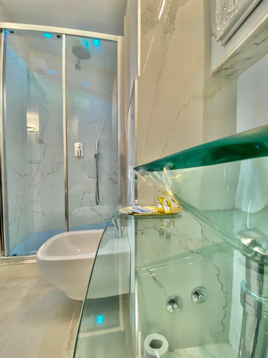 Bathroom 5