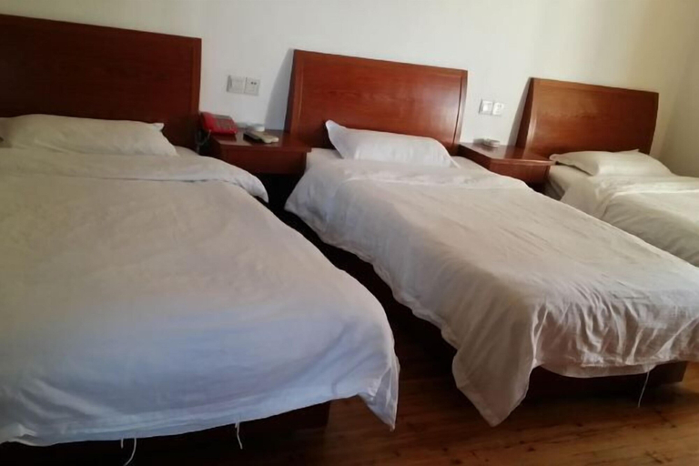 Bedroom 2, Jixi Fangyuan Hotel, Xuancheng