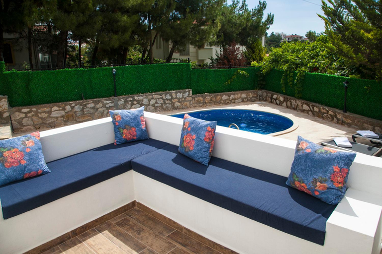 Others 2, Dadya Villa 2 - Villa with private pool - 750m distance to the beach, Datça