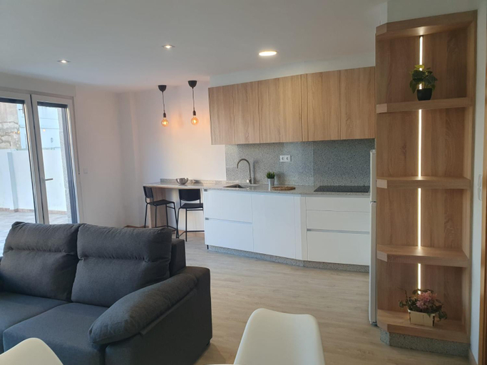 Others 3, Apartamentos O Grove centro puerto, Pontevedra