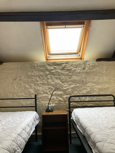 Bedroom 4, Sleeping Giant Bunkhouse, Powys