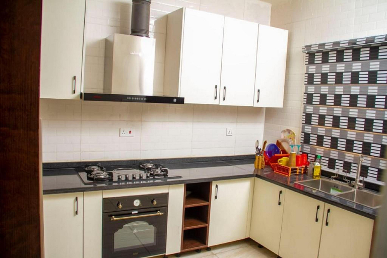 Dining Room, House 13, Wuye Abuja, AbujaMun