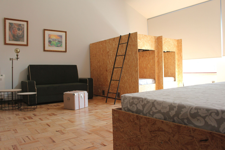 Bedroom 4, Hostel Pia do Urso, Batalha