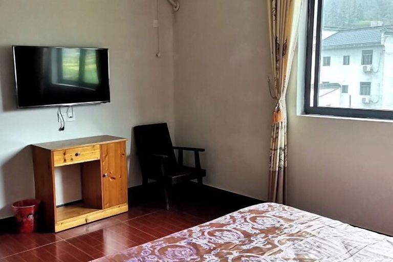 Bedroom 3, Wuyuan Youyicun Inn, Shangrao