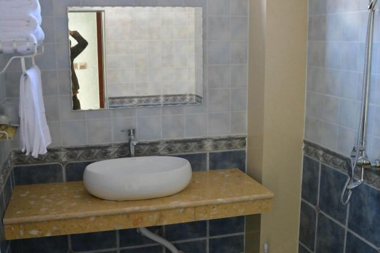 Bathroom, Chengjiang Green Water Hotel, Yuxi