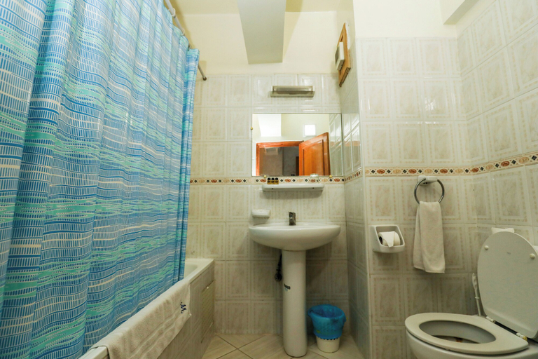 Bathroom 4, Hôtel Majorelle, Marrakech