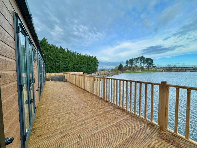 Others 5, Luxury Langham Lodge, Lancashire