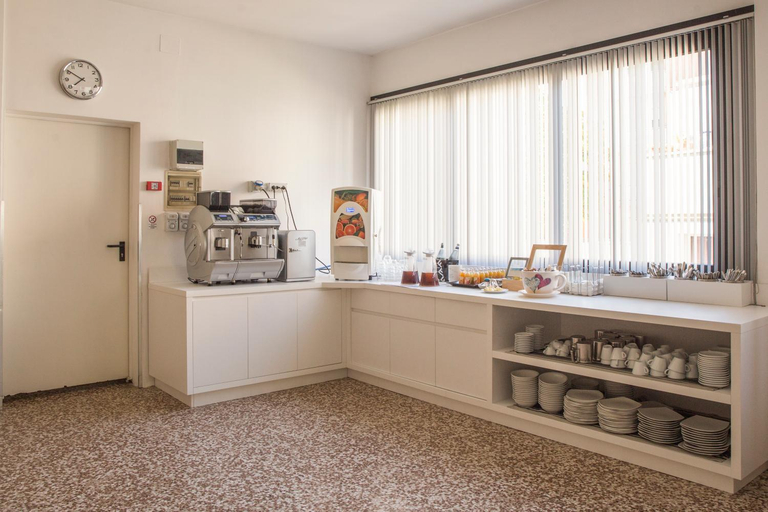 Others 5, B&B Moresco, Rimini