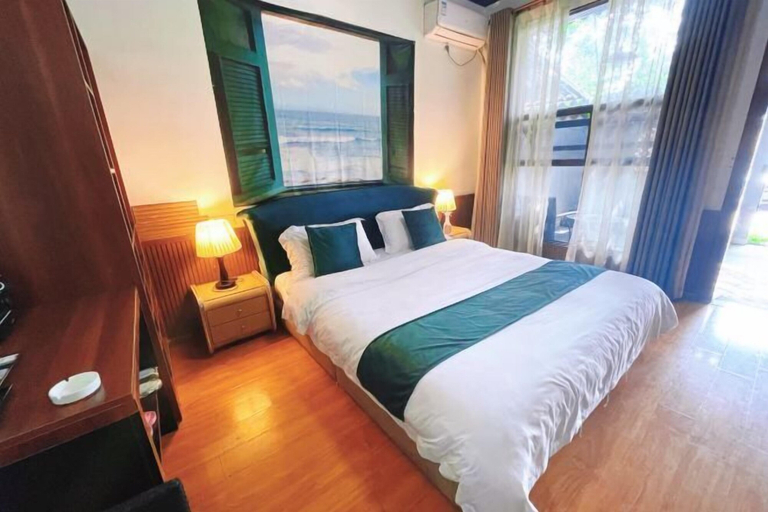 Bedroom 3, TS Business Hotel, Meishan