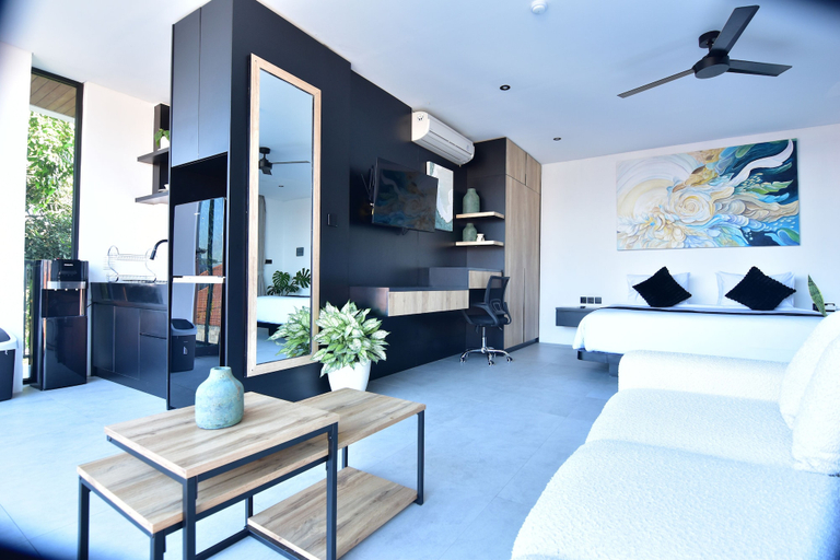 Bedroom 4, Onyx Beach Hotel, Badung