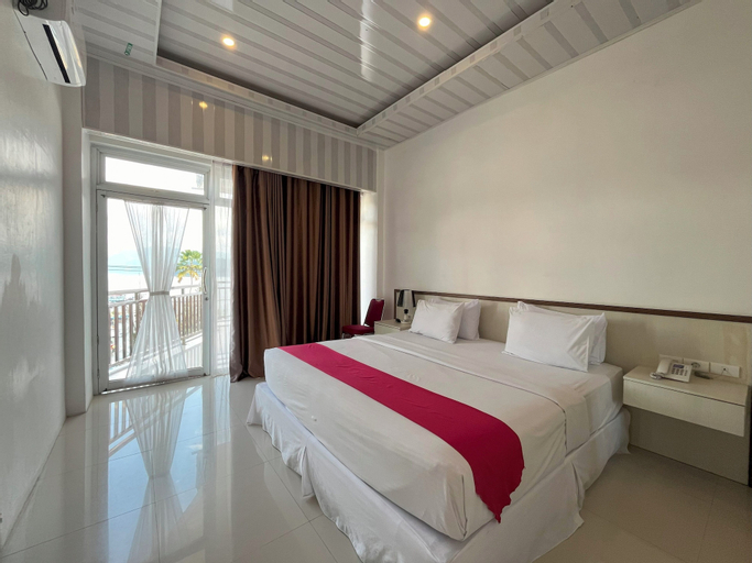 Bedroom 2, Grand Tamaro Hotel, Simalungun