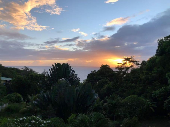 Others 3, Hilltop South - Villa Bougainville