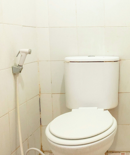 Bathroom, Hotel O Mekar Guest House Syariah, Bandung