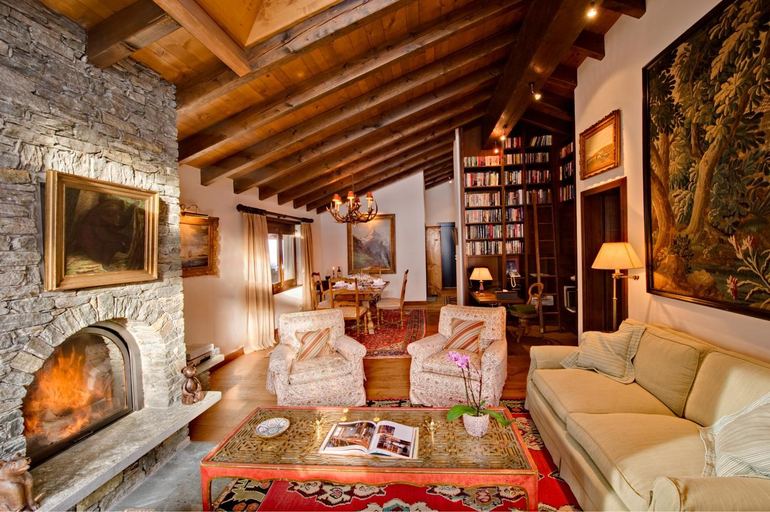 Others 4, Chalet and Penthouse Zen, two Properties, 100m from Ski Lift and Piste, Visp