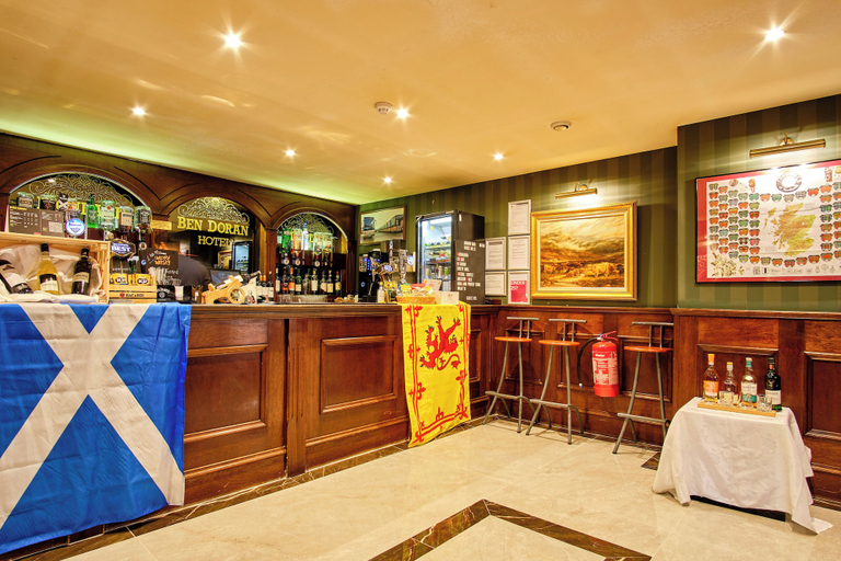 Food & Drinks 4, Muthu Ben Doran Hotel, Stirling