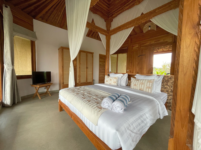 Bedroom 24