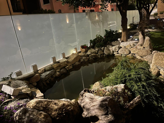 Exterior & Views 1, Appartamento Spotorno con ampio terrazzo attrezzato anche con angolo cottura, Savona
