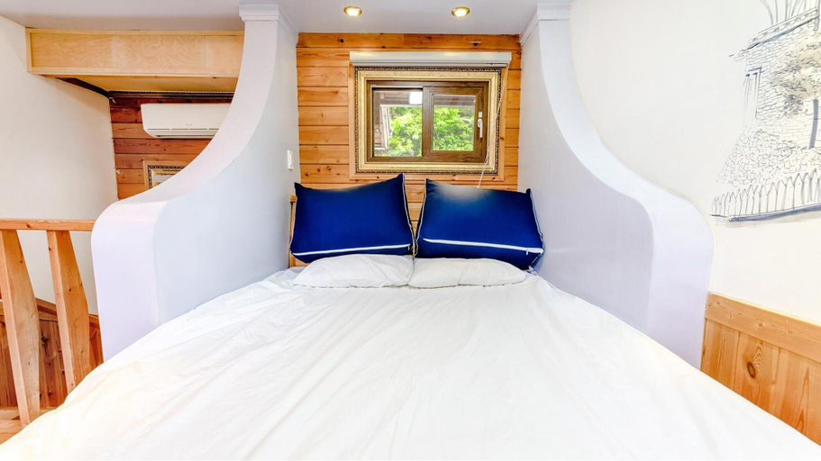 Bedroom 3, Gapyeong Citrine Pension, Gapyeong