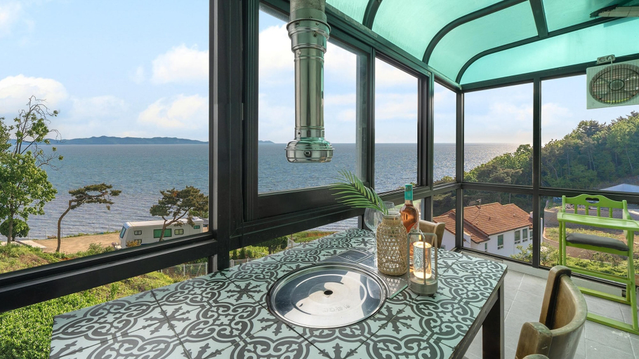 Food & Drinks 3, Ganghwa White Stone Pension, Ganghwa