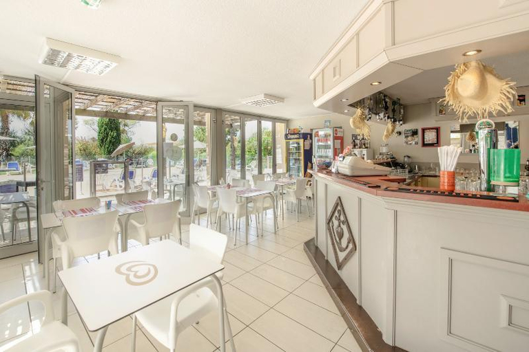 Food & Drinks 4, Belambra Clubs Residence Le Grau Du Roi - Le Vidourle, Gard