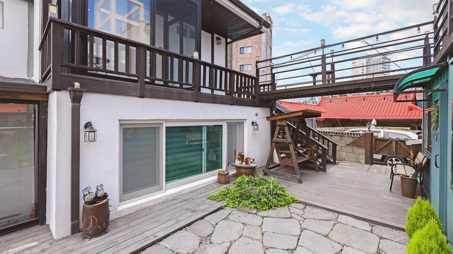 Exterior & Views 2, Gangneung Pilgrim Pension, Gangneung