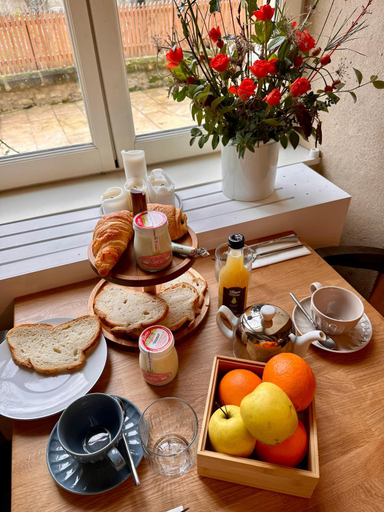 Food & Drinks 2, Le Presbytere • Maison Flore, Indre-et-Loire