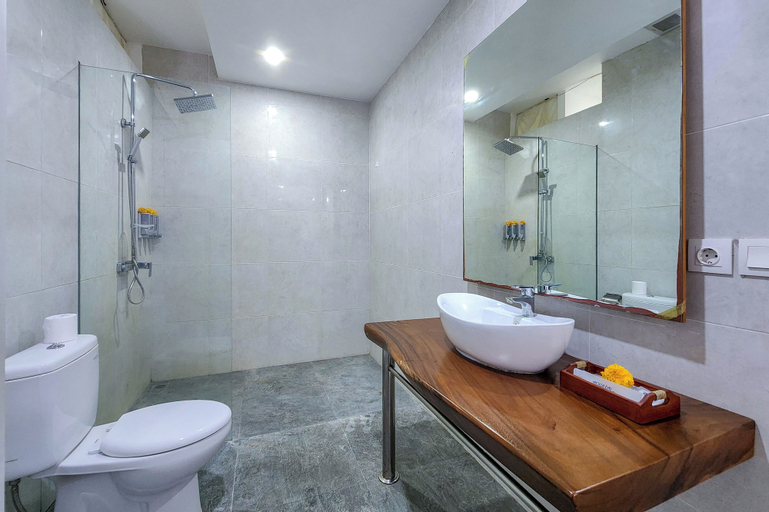 Bathroom 5