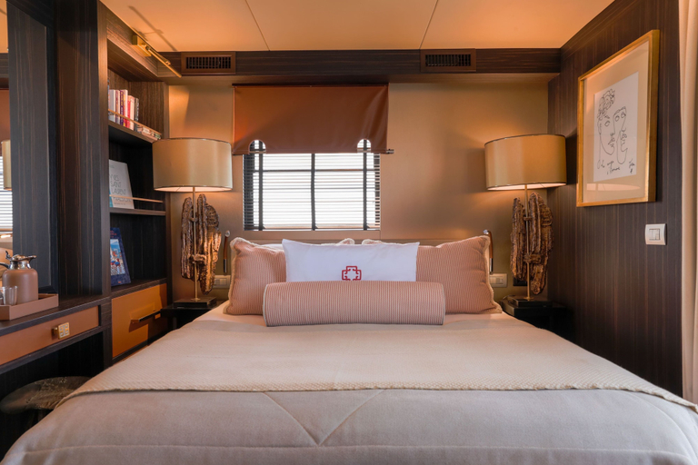 Bedroom 2, House of Hütter - Floating Home Goldfinger, Baleares