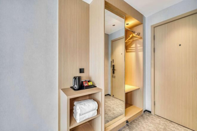 Bedroom 3, Yisu Meizhu Hotel, Ningbo