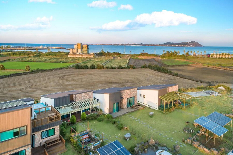 Exterior & Views 2, Jeju Jongdalrifeel House, Jeju