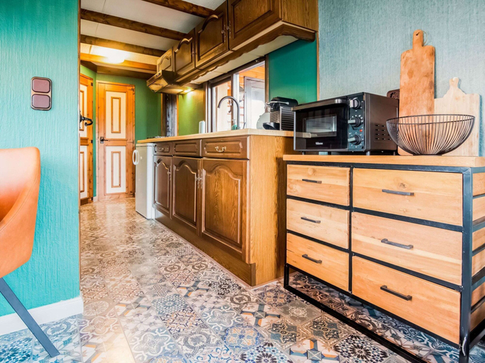 Others 2, Ibiza Style Chalet With Lounge Terrace, Schouwen-Duiveland