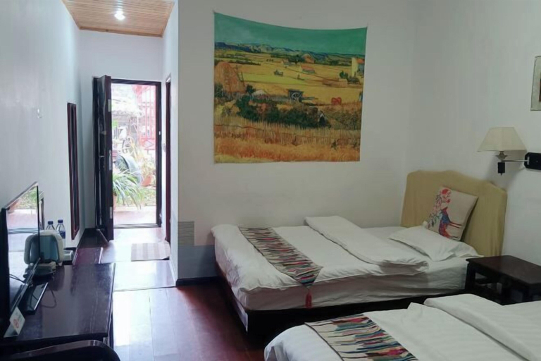 Bedroom 3, 52 Inn, Dali Bai