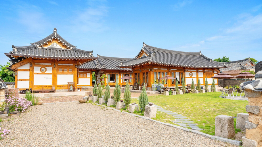 Gyeongju Ipsaedalseumeunal, Gyeongju