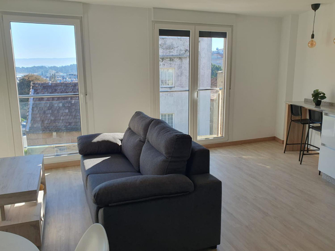 Others 5, Apartamentos O Grove centro puerto, Pontevedra