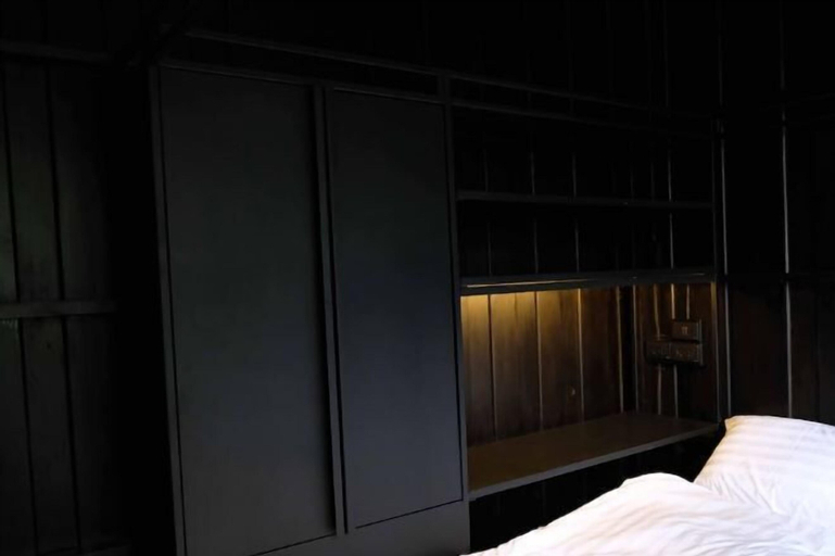 Bedroom 22