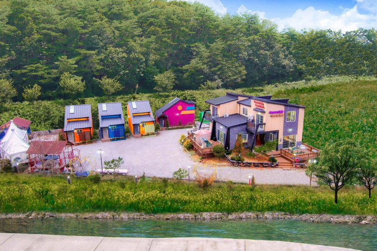Exterior & Views 2, Yangpyeong Yoon & Park Spa Pension, Yangpyeong