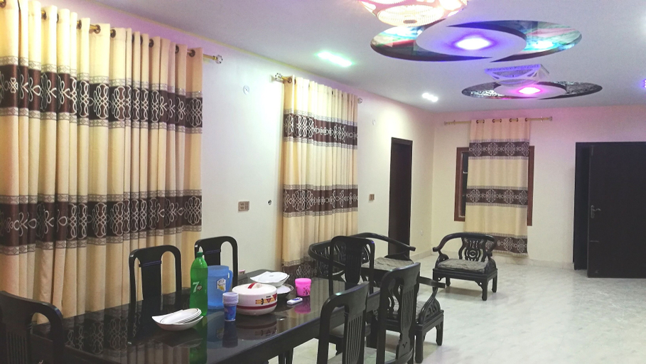 Others 3, White Palace Guest House, Karachi