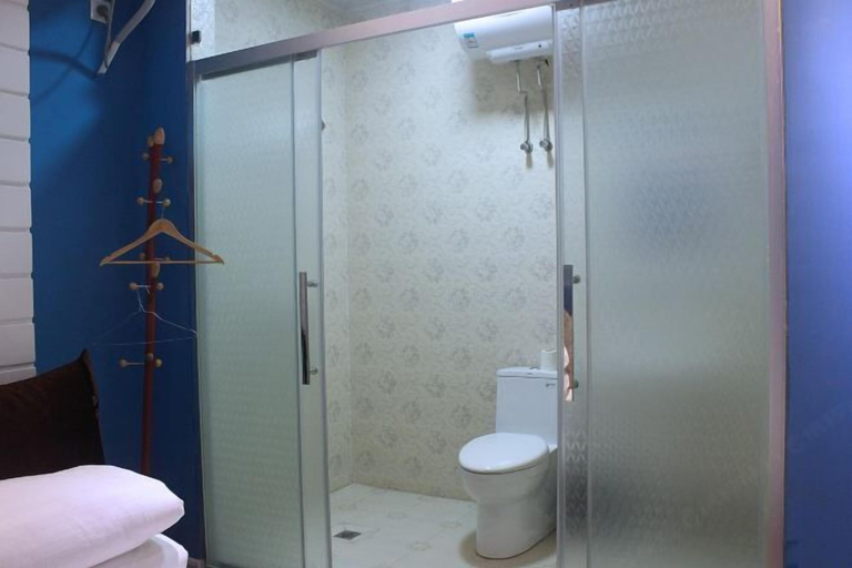 Bathroom 3, Shenyang Jiayi Theme Hotel, Shenyang