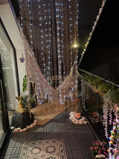 3, Unique and Artsy Holiday Shared Home, Surrey