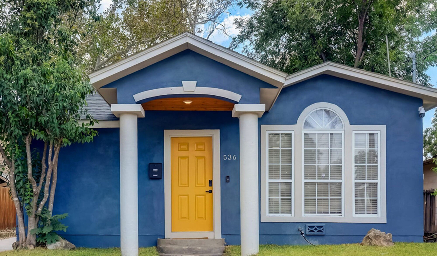 Exterior & Views 2, The Retro Retreat - Close to Downtown Fort Sam, Bexar