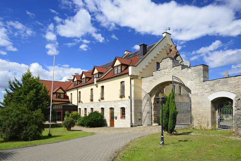 Exterior & Views 1, Hotel und Restaurant Rittergut Kreipitzsch, Burgenlandkreis
